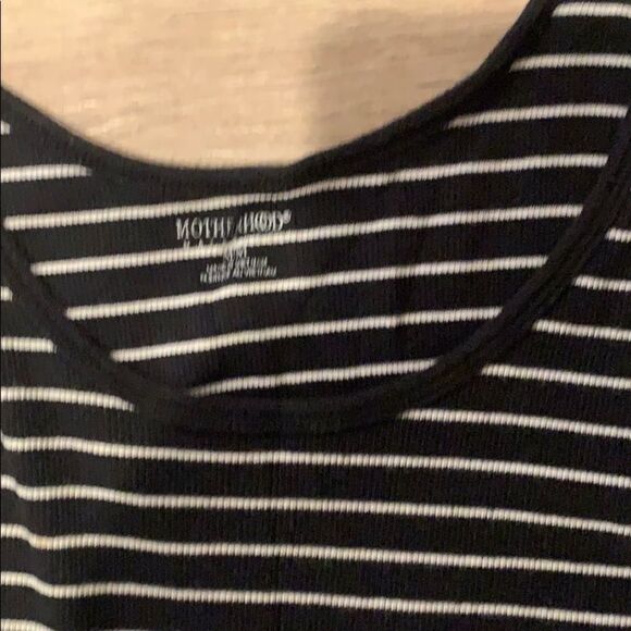 top and bottom bundle 3 - Picture 4 of 8